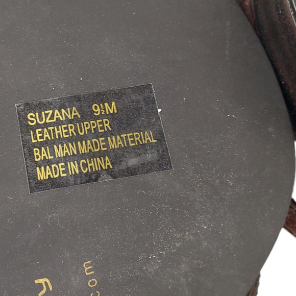 CHINESE LAUNDRY Women's Suzana Brown Leather Studded Heel Sandal Size 9.5 - Picture 9 of 12